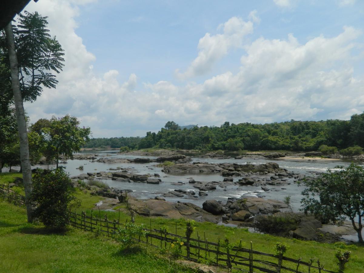 Quiet By The River- Cgh Earth Thodakayam Exterior photo