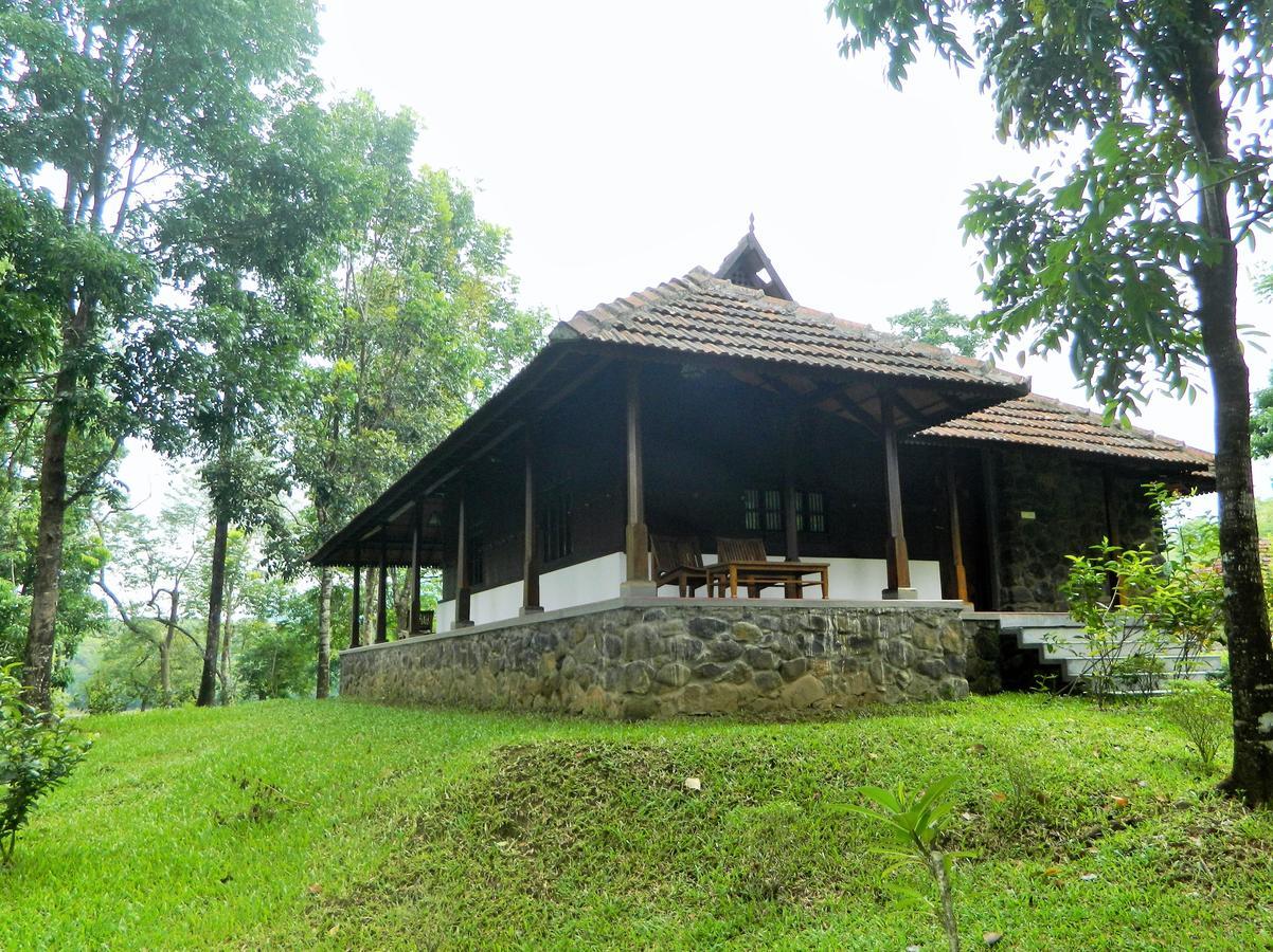 Quiet By The River- Cgh Earth Thodakayam Exterior photo